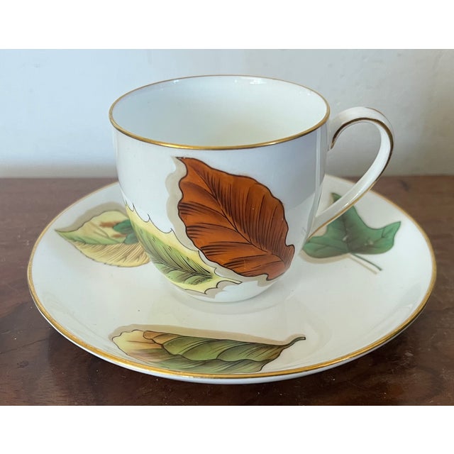 English Antique 19th Century Wedgwood China Porcelain Hand Painted Tea Cup & Saucer in the Shadow Leaf Pattern For Sale - Image 3 of 18