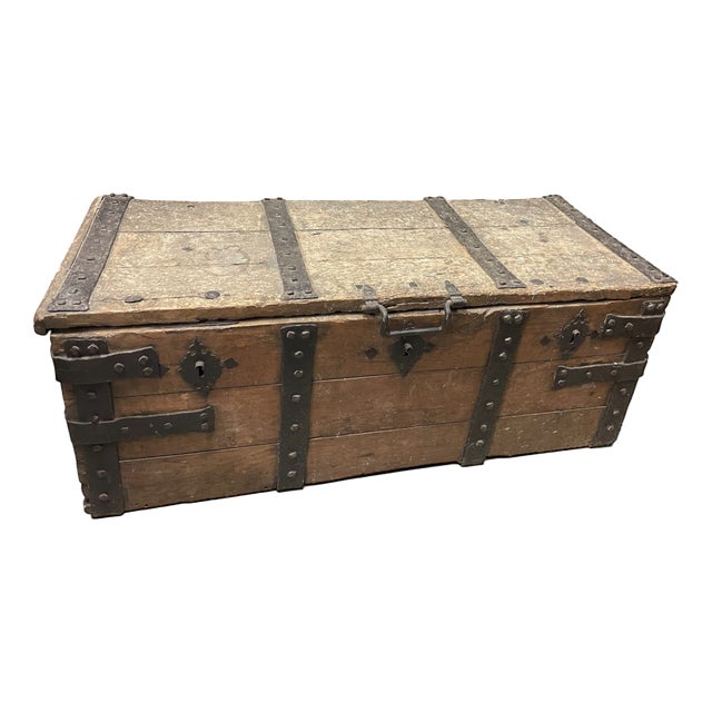 French or Flemish Oak Strongbox with Wrought Iron Cladding and Double Lock Function, 1550s For Sale