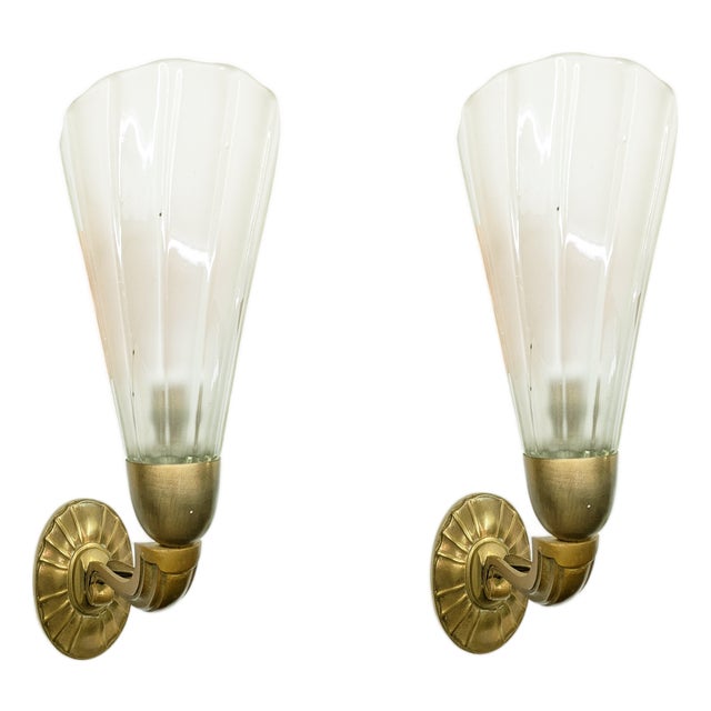 Italian Art Deco Brass Sconces with Murano Glass Shade, 1930s, Set of 2 For Sale