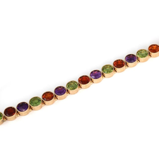 Mid 20th Century Multi-Color Bezel Set Round Gems 14k Yellow Gold Link Bracelet For Sale In Miami - Image 6 of 7