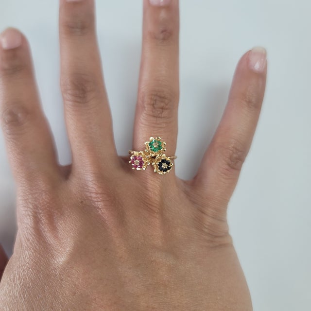 ♥ Product Summary ♥ Main Stone: Emerald, Ruby, Sapphire Band Material: 14k Yellow Gold Bulb Height: 10mm Weight: 5 grams