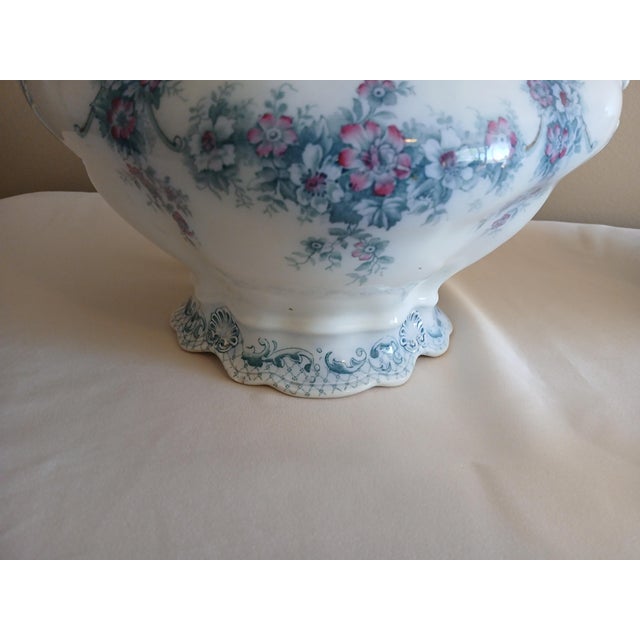 Rare, gorgeous Wood & Son porcelain chamber pot set. 3 pieces (water pot, chamber pot, and shaving bowl) with 2 lids. The...