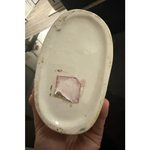 Art Deco Antique 19th Century Staffordshire Courting Couple Figurine 7.5in For Sale - Image 3 of 5