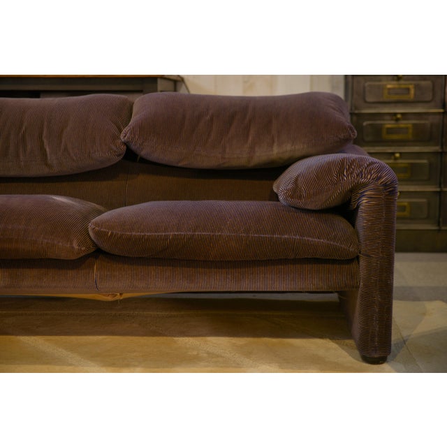 First Edition Maralunga 3-Seater Sofa and Lounge Chairs by Vico Magistretti for Cassina, 1973, Set of 3 For Sale - Image 14 of 17
