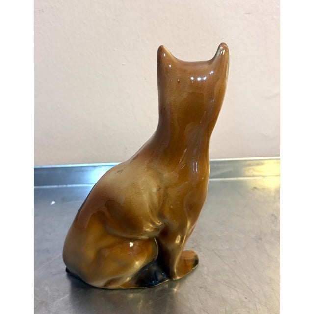 1960s-70s ceramic boxer dog figurine. Excellent condition.