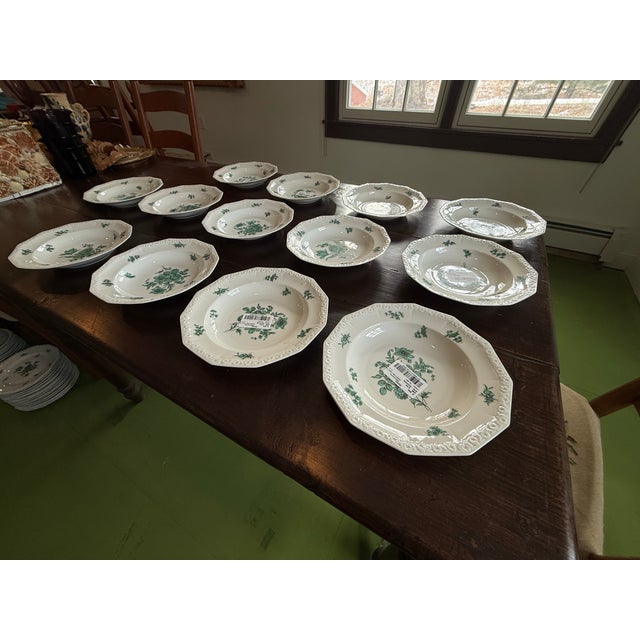 1960s Rosenthal Maria Emerald "Greenhaven" Pattern, Jackie Kennedy-Era-Traditional 111-Piece Fine Porcelain Set For Sale - Image 12 of 18