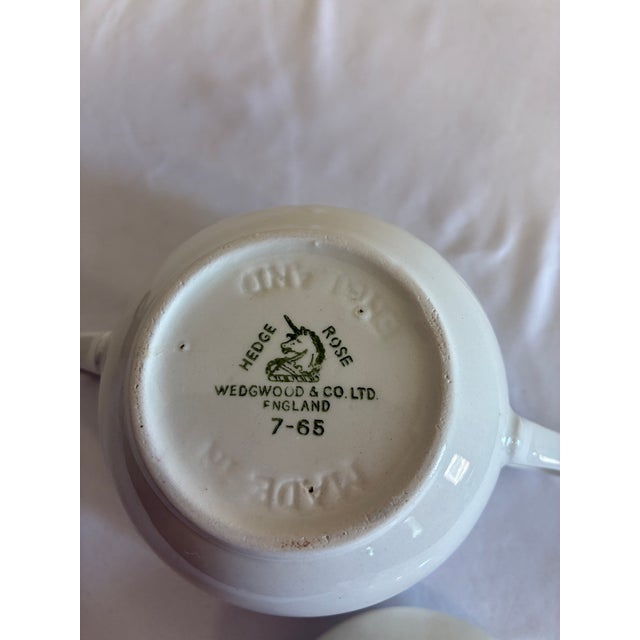 1960s Wedgwood Embossed English Ironstone Sugar Bowl For Sale - Image 9 of 9