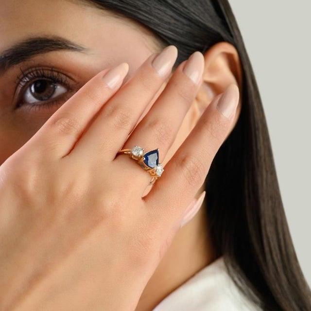 Ink Blue 1.7 Ct Pear Sapphire Diamond Early Art Deco Ring Size 7 in 14k Gold For Sale - Image 8 of 14