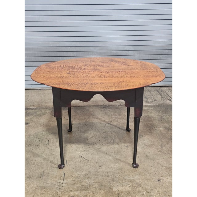 Late 20th Century Tiger Maple Dining Table Black Painted Base 2 Leaves Benchmade For Sale - Image 17 of 17