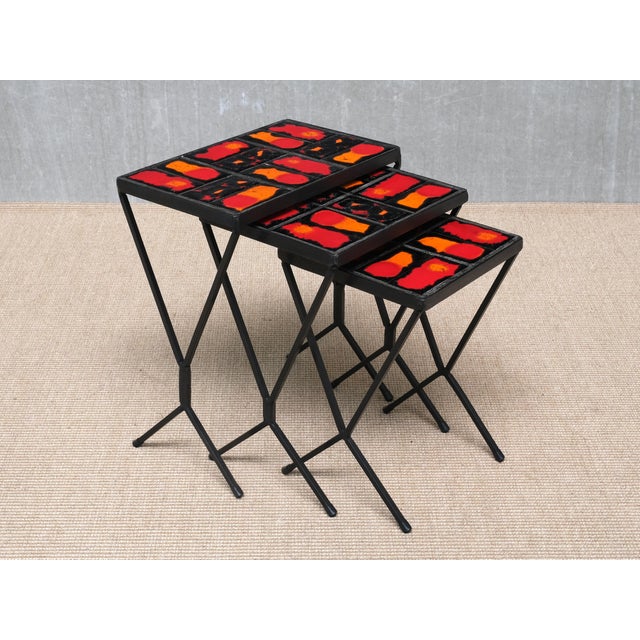 Mid-Century Modern French Modern Nesting Tables with Red and Orange Ceramic Tile Tops, 1950s, Set of 3 For Sale - Image 3 of 15