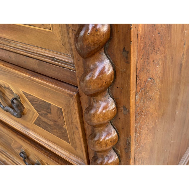 Wood Antique Italian Commode in Walnut, 1800s For Sale - Image 7 of 12