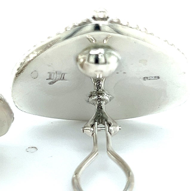 Contemporary 1990s John Hardy Estate Clip on Triangle Dot Earrings Silver, A Pair For Sale - Image 3 of 6