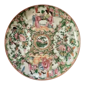 19th Century Chinese Rose Medallion Plate