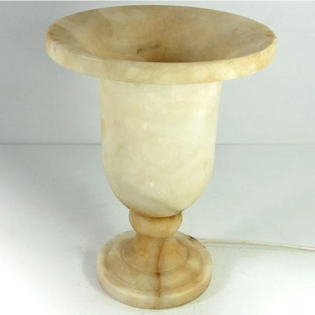 1960s Neoclassical Alabaster Table Lamp, Spain, 1960 For Sale - Image 5 of 10