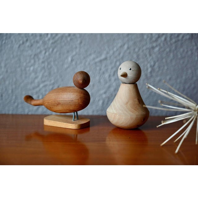 Minimalist Scandinavian Turned & Carved Wooden Birds, 1970s, Set of 2 For Sale - Image 9 of 9