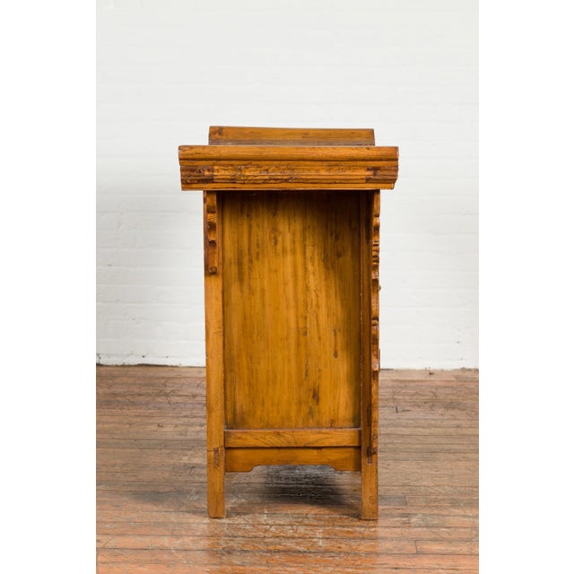 Chinese Qing Dynasty Period 19th Century Altar Cabinet with Natural Finish For Sale In New York - Image 6 of 13
