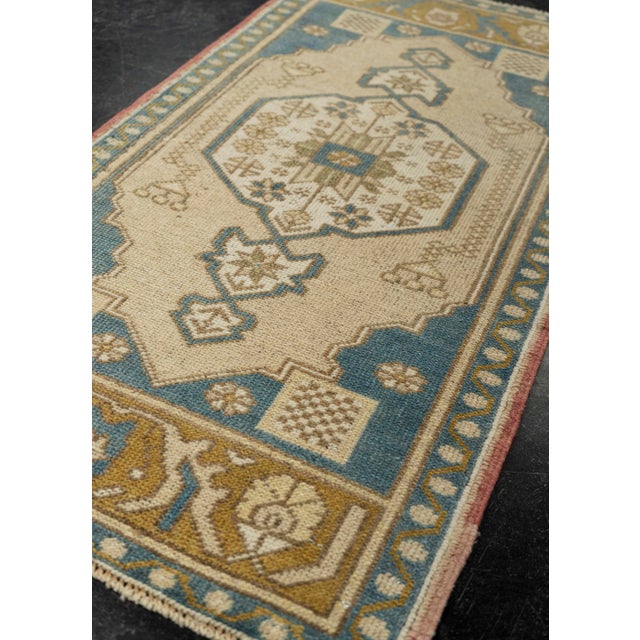 Turkish Turkish Mini Rug Oriental Hand Knotted Vintage Rug 1'9" x 3'1" #21139 For Sale - Image 3 of 8