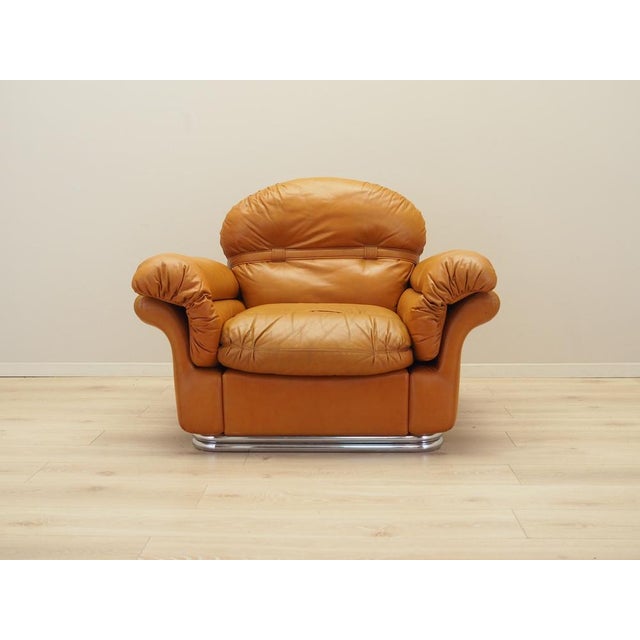 The armchair was made in the 1960s, Italian production. The armchair has retained its original upholstery. The upholstery...