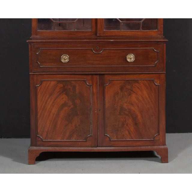 Wood George III English Antique Mahogany Bookcase Secretary Desk Circa 1780 For Sale - Image 7 of 9