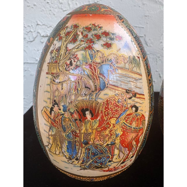 Beige Vintage Hand-Painted Chinese Porcelain Decorative Egg Sculptures on Wooden Bases– Set of 2 – 5.5” For Sale - Image 8 of 12