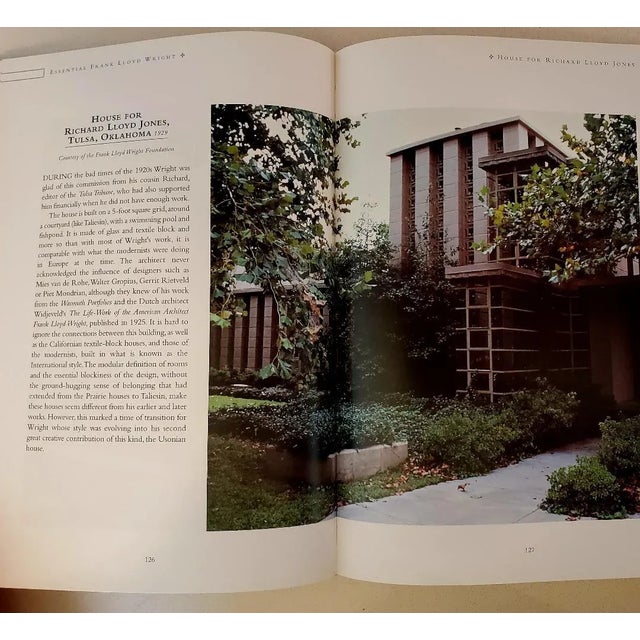 Paper Essential Frank Lloyd Wright Vintage Hardcover Book For Sale - Image 7 of 11