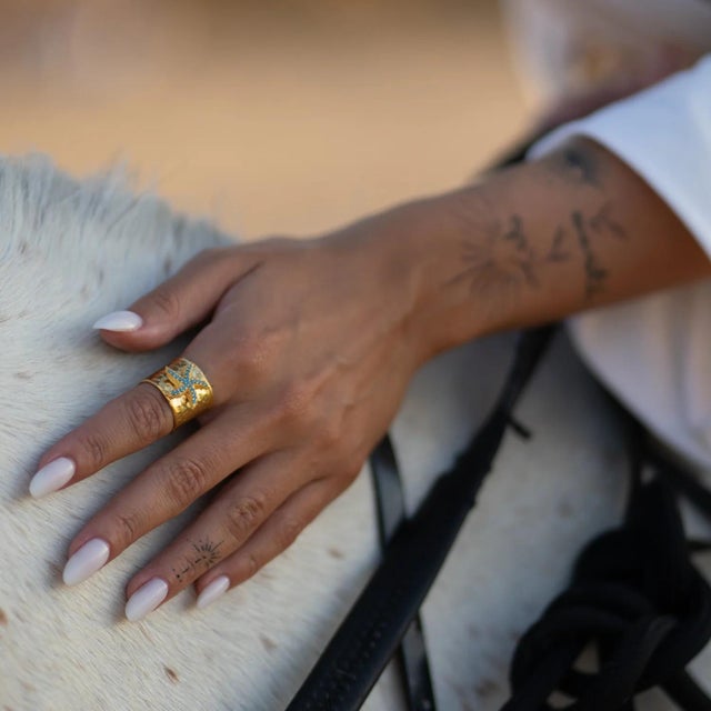 Metal Turquoise Starfish Gold Adjustable Cuff Ring, Size 8 For Sale - Image 7 of 9