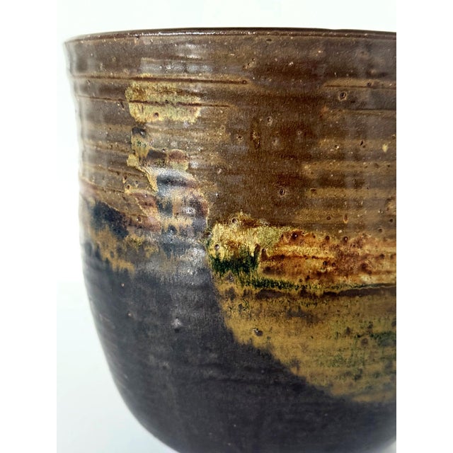 Yellow Large Ceramic Glazed Vase in Cachepot Form by Toshiko Takaezu For Sale - Image 8 of 13
