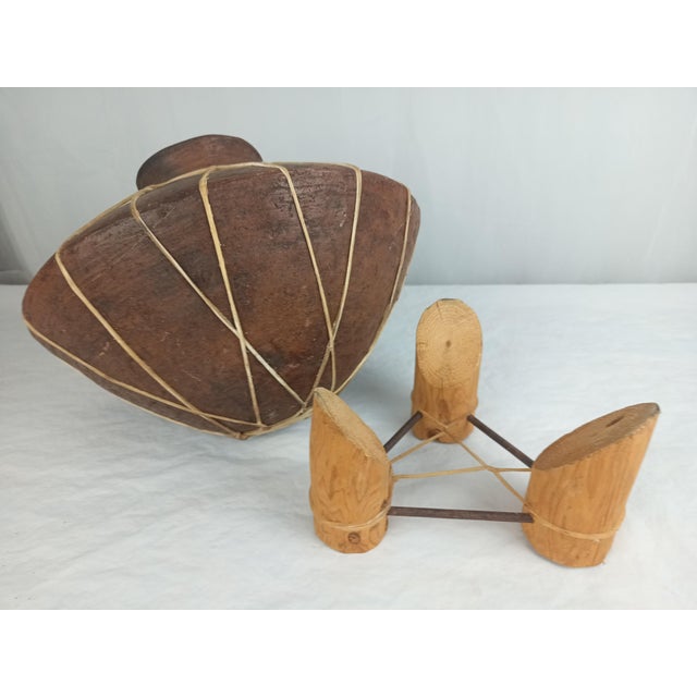Mexican Tarahumara Olla Eartherware Water Jug With Rawhide Lacing and Display Stand For Sale - Image 3 of 17