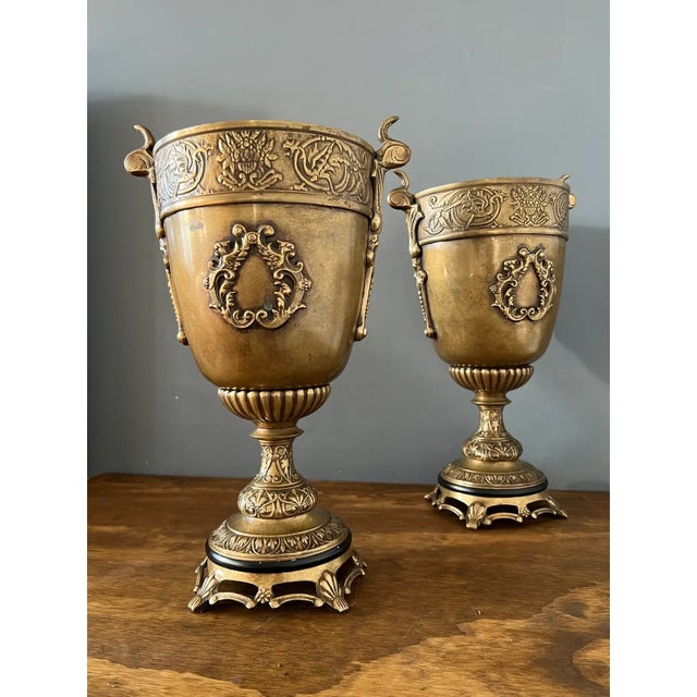 Bronze Pair of 1940s Bronze Urns For Sale - Image 8 of 12