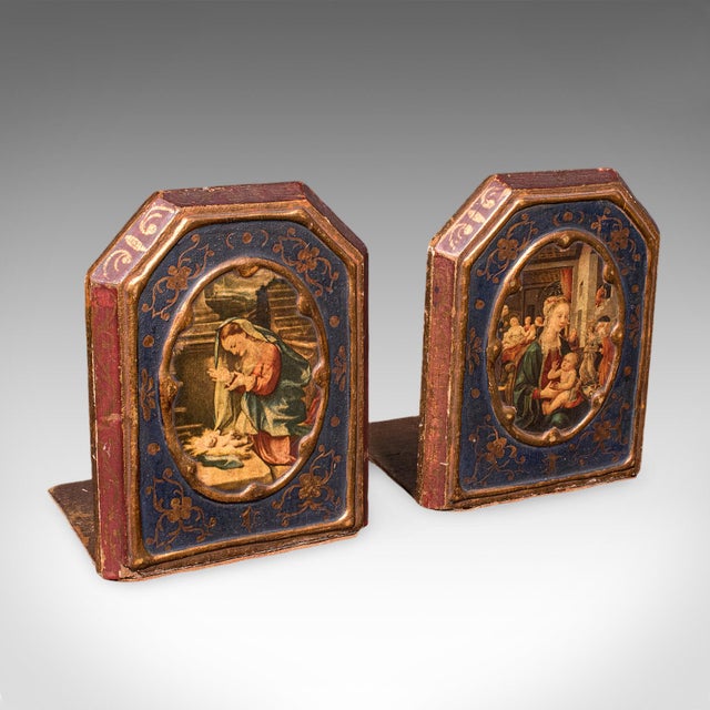 Traditional Pair of Small Vintage Renaissance Revival Bookends, Italian, Novel Rest, c.1960 For Sale - Image 3 of 10