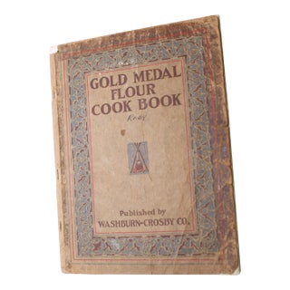 1915 Gold Medal Flour Household Cookbook For Sale