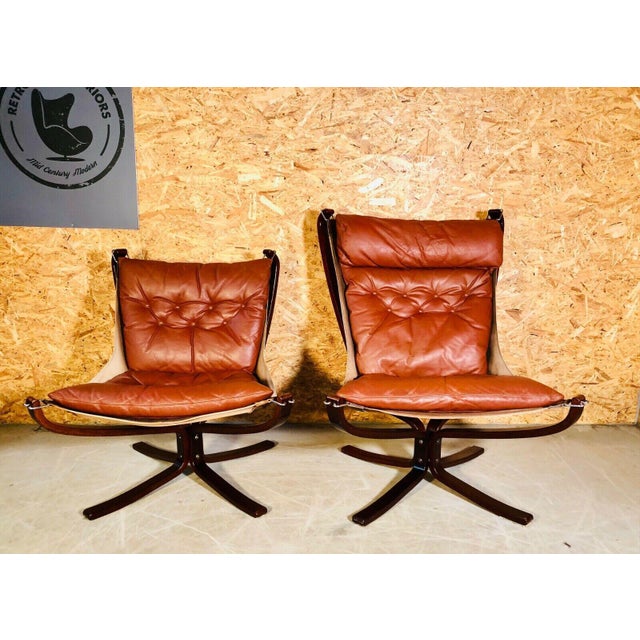Vintage Leather Lowback and Highback Falcon Chairs by Sigurd Resell, Set of 2, in Good conditions.