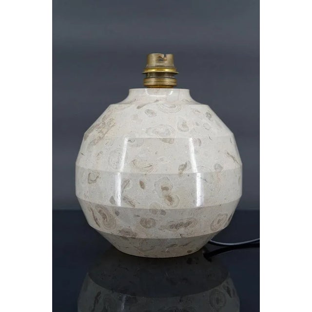 1930s Modern Art Deco Ball Lamp in Carved Marble, 1930 For Sale - Image 5 of 10