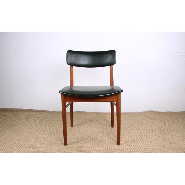 Danish Chairs in Teak, Black Skai and Brass by Sven Chrobat for Sax, 1960, Set of 4 For Sale - Image 14 of 18