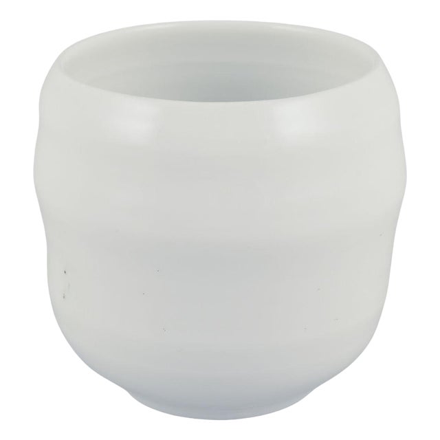 Stoneware Vase with White Glossy Glaze by Gerd Hiort Petersen for Royal Copenhagen For Sale