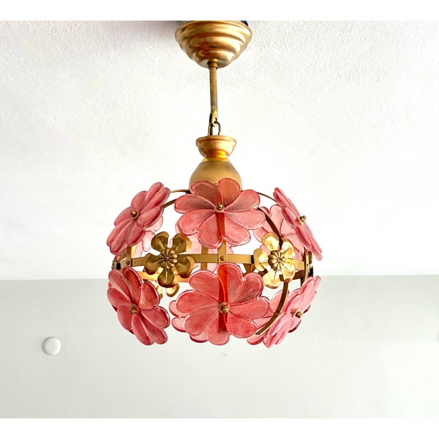 1970s Mid-Century Modern Style Hand-Painted Salmon Pink Glass Floral Globe Chandelier⁠ For Sale - Image 9 of 17