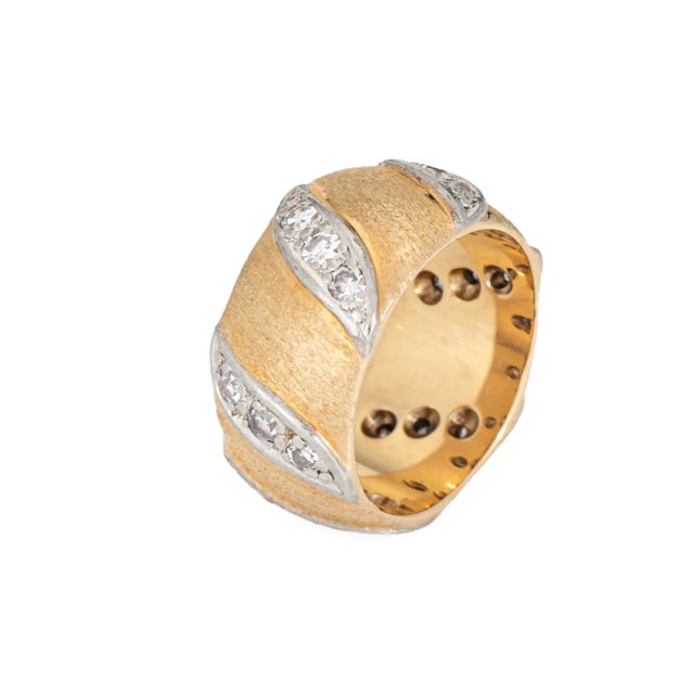 Mid-Century Modern 60s Vintage Diamond Band Sz 5 Wedding Ring 14k Yellow Gold Stacking Jewelry For Sale - Image 3 of 5