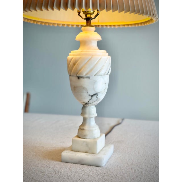 Stone Vintage Italian Neoclassical Style Carved Alabaster Table Lamp With Pleated Lamp Shade For Sale - Image 7 of 11