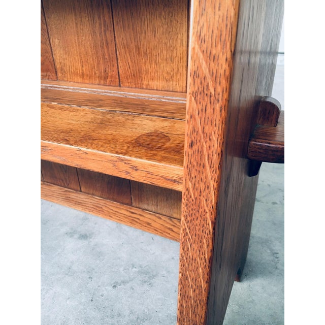 1950s Travail Populaire Handcrafted Low Bookcase in Oak, Belgium, 1950s For Sale - Image 5 of 18