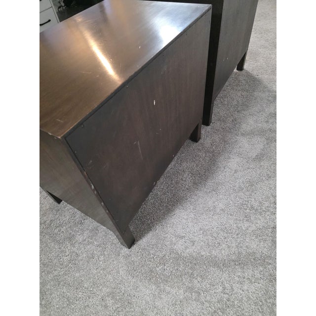 John Widdicomb Mid-Century Modern Solid Wood Nightstands – Pair For Sale - Image 11 of 13