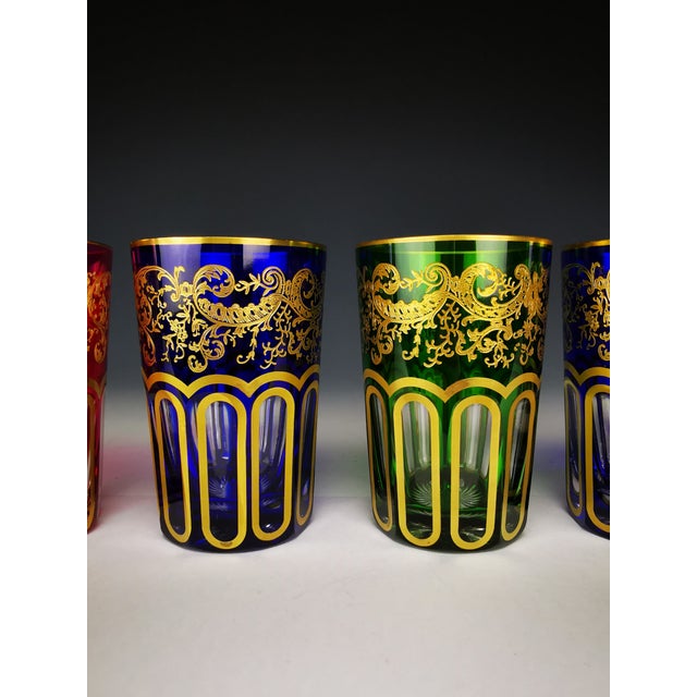 5 glasses in mint condition Blown and cut in Saint-Louis-lès-Bitche, Moselle Unsigned (pre-1930) Height: 100 mm Diameter:...