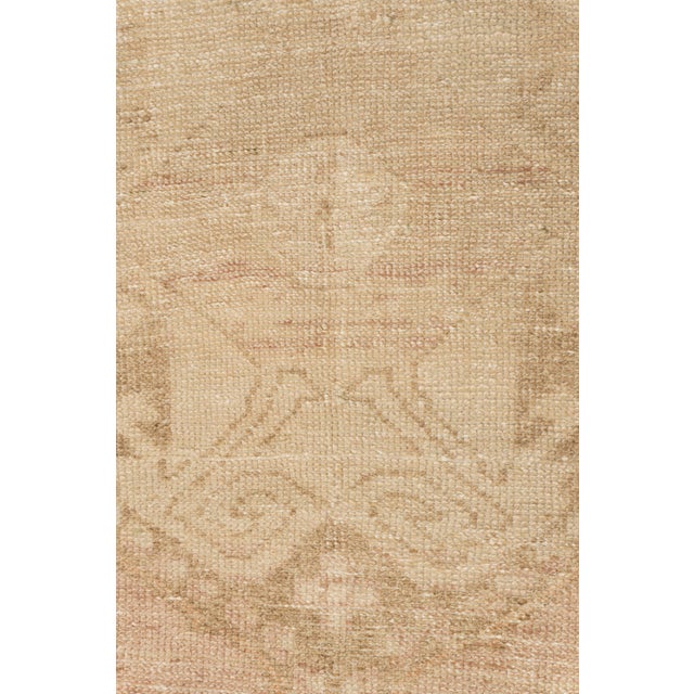 Vintage Circa 1940 Tan Turkish Oushak Hand Knotted Wool Runner 3ft 7in X 12ft 9in For Sale - Image 10 of 14