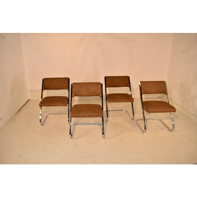 Mid-Century Modern Set of Four Howell Cantilever Chrome Chairs, Circa 1960's For Sale - Image 3 of 15