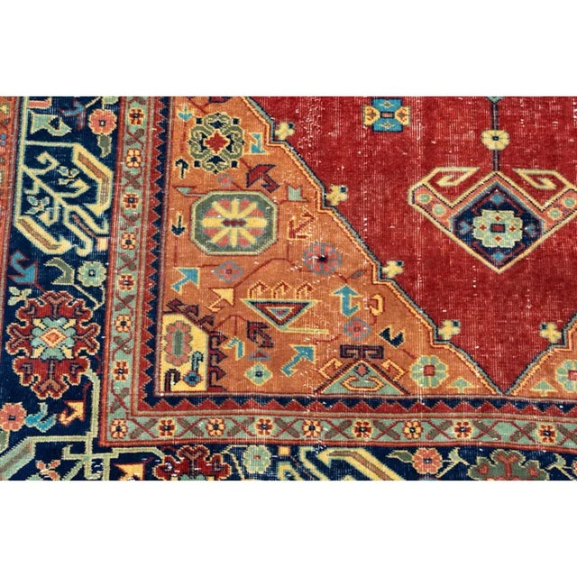 Textile Antique Persian Serapi Heriz Red Medallion Rug For Sale - Image 7 of 12