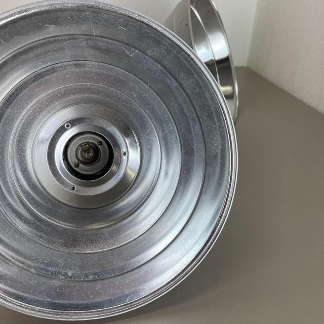 Gold Modernist No. 1 Fotostudio Lights from Zeiss Ikon, Germany, 1970s, Set of 2 For Sale - Image 8 of 15