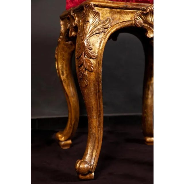 Italian 18th-Century Giltwood Stool, 1750 For Sale - Image 3 of 11