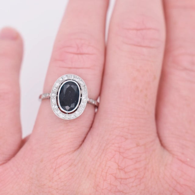 Contemporary Pompadour Natural Sapphire and Diamond Ring, Size 6.5 For Sale - Image 3 of 5
