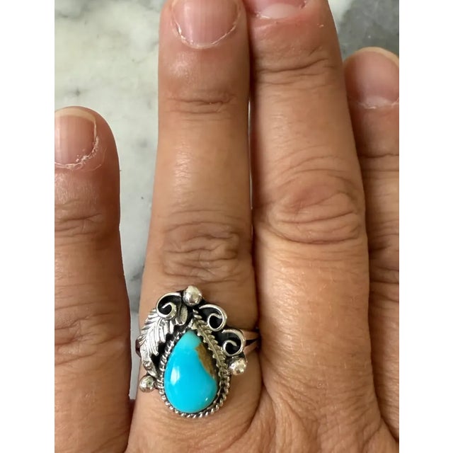 Vintage American Turquoise and Sterling Silver Ring With Leaf Motif - Size 8.25 Lovely ring to pair with jeans, layer with...