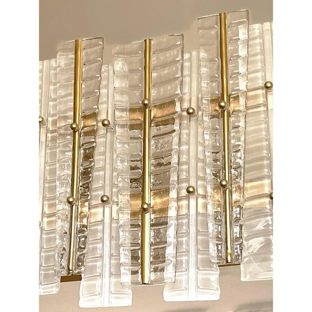 Italian Gold Round Chandelier with Tropical Murano Glass by Simoeng for Simoeng For Sale - Image 4 of 6