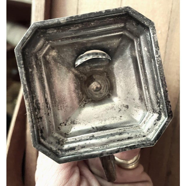 Metal Mid 20th Century English Silverplate Epns Hard/Soft Boiled Egg Handled Server/Holder/Cup For Sale - Image 7 of 10